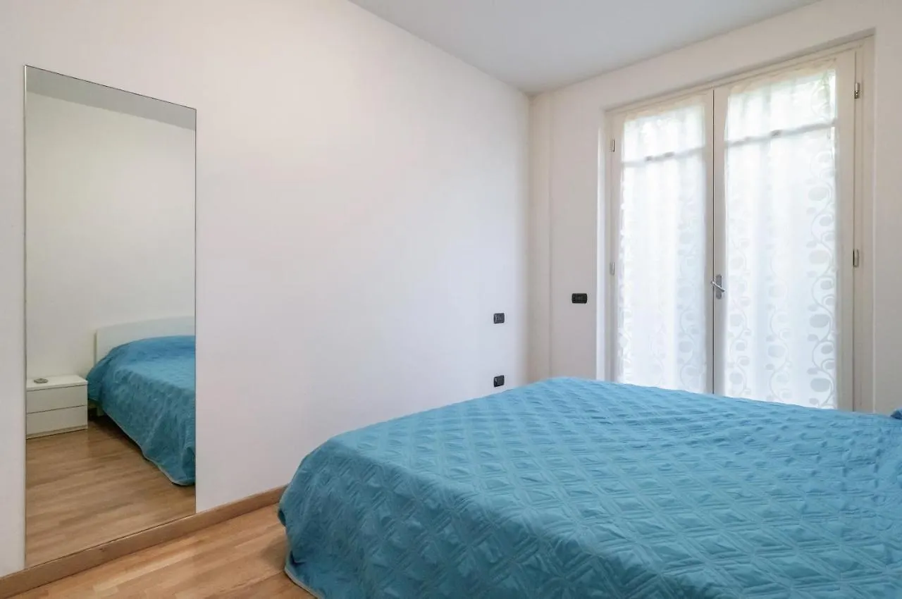 Piana Di Solaro Modern Flat & Swimming Pool Apartment Lerici Italy