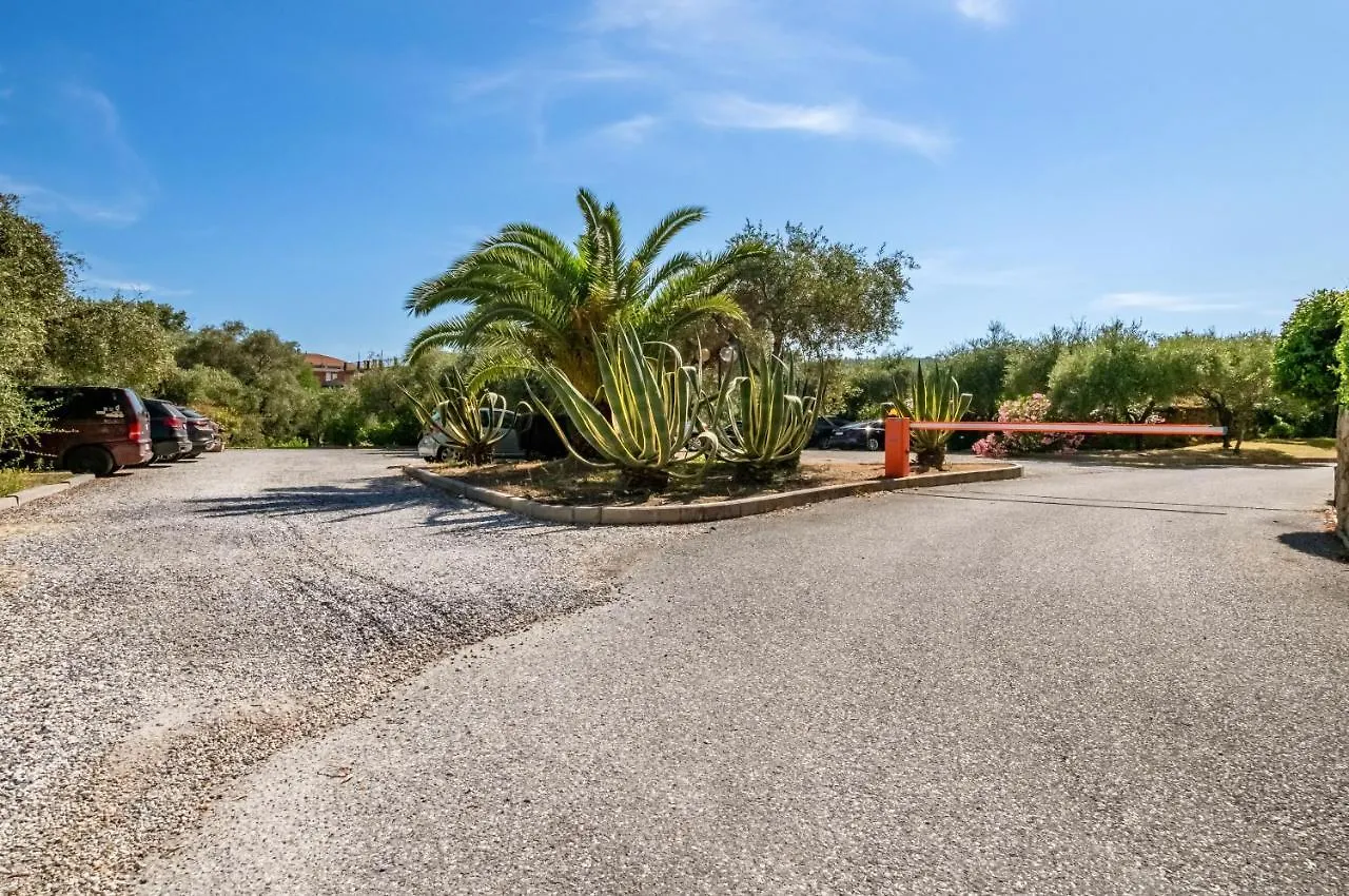 Piana Di Solaro Modern Flat & Swimming Pool Apartment Lerici Italy