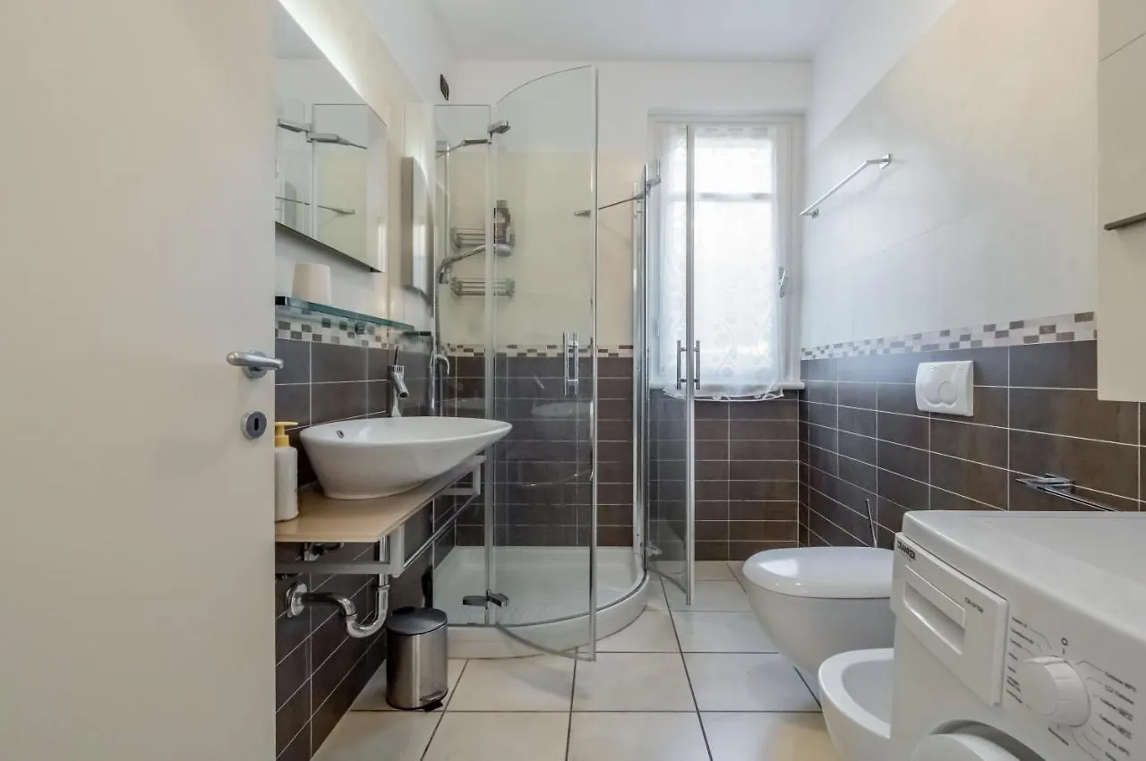 Piana Di Solaro Modern Flat & Swimming Pool Apartment Lerici